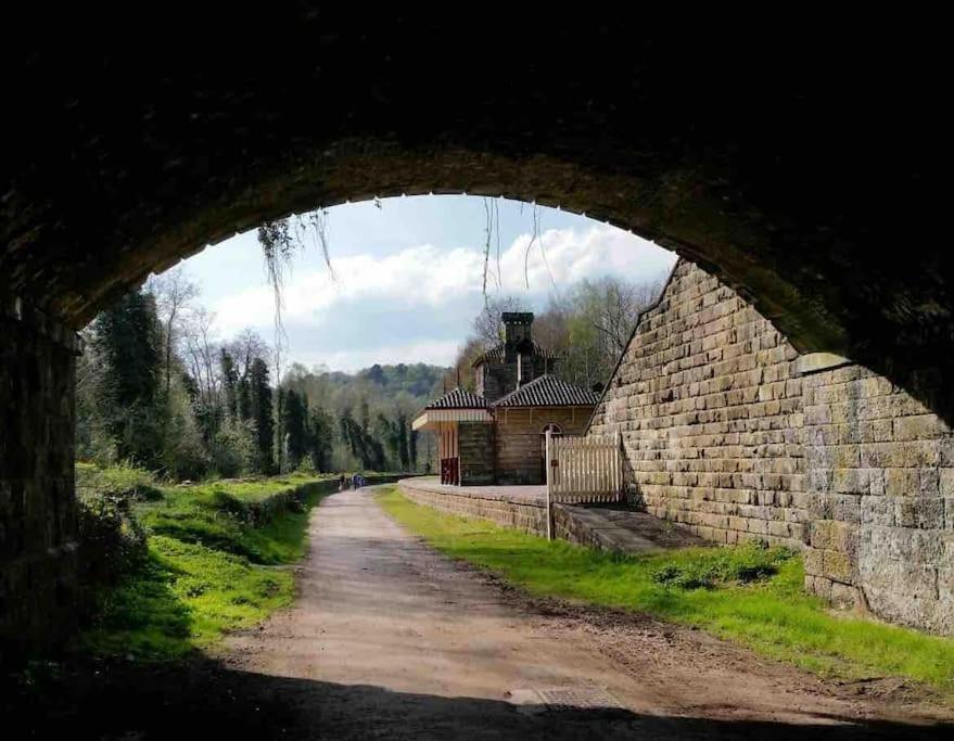 Woodbine Cottage-Part Of Alton Cottages Esterno foto